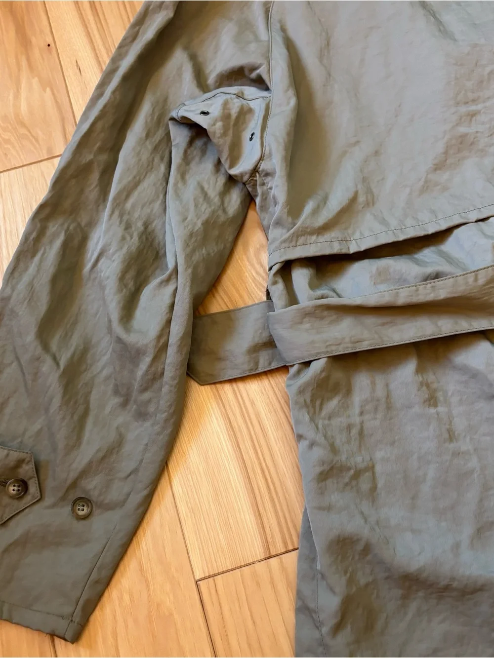 Vintage 80’s Banana Republic Nylon Khaki Green Trench Coat